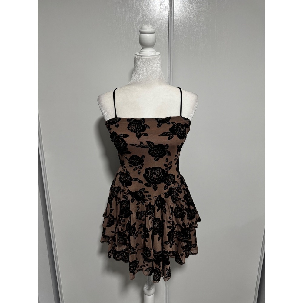 Windsor Brown Black Rose Flocked Velvet Mesh Tiered Ruffle Mini Dress Womens M